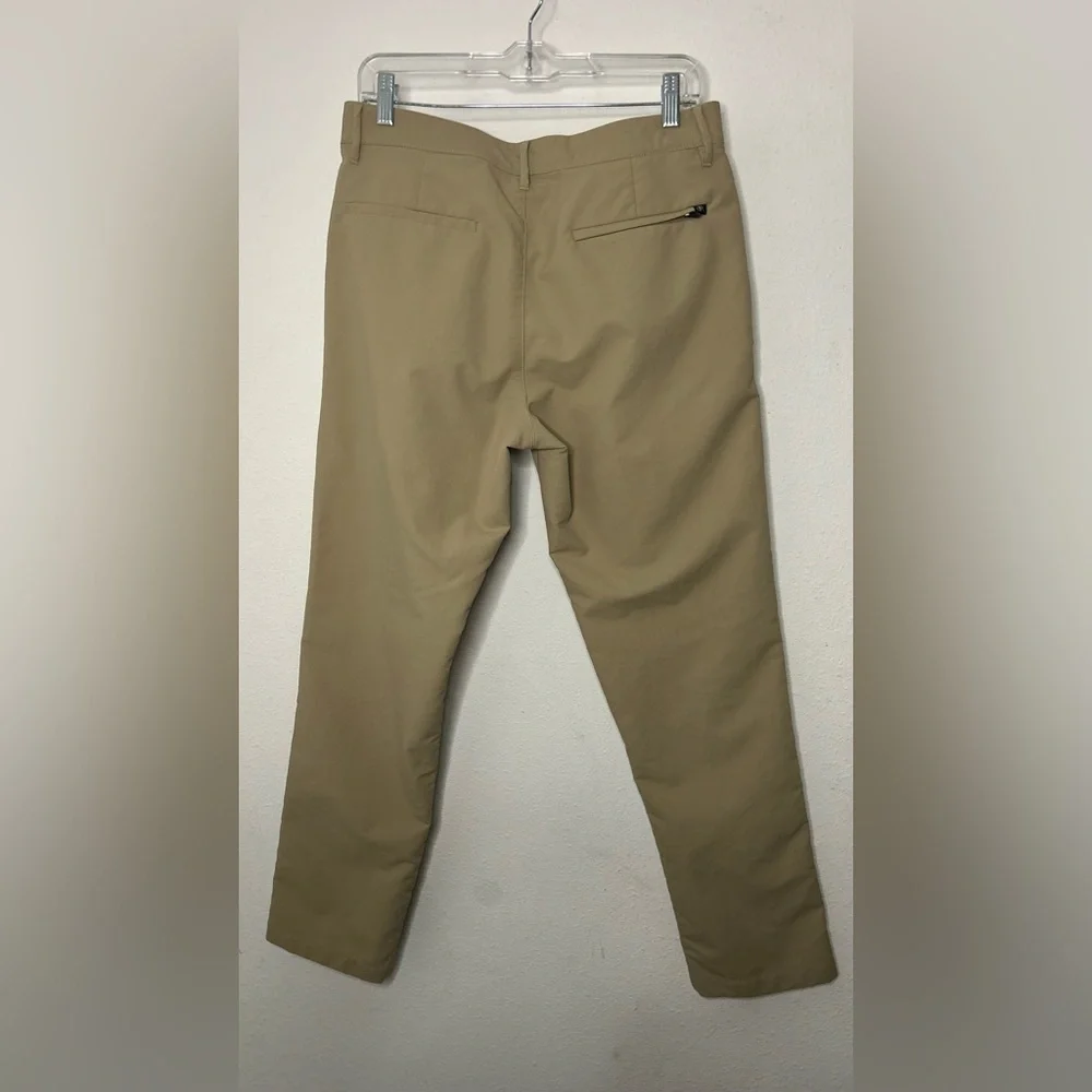 Banana Republic Men's Chinos in Light Khaki Size 32X30